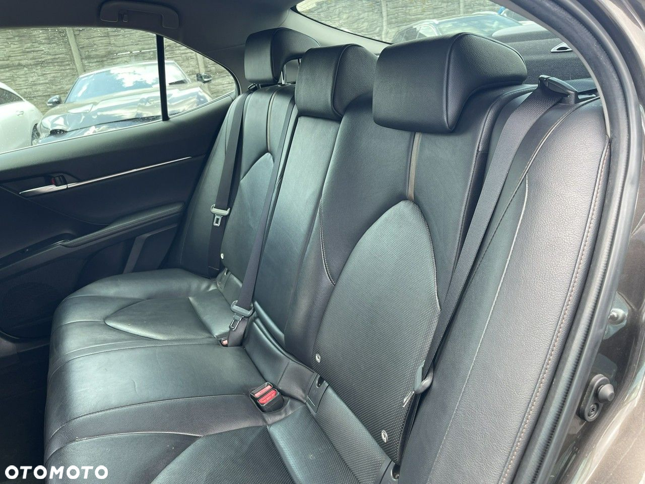 Toyota Camry 2.5 Hybrid Comfort CVT - 10