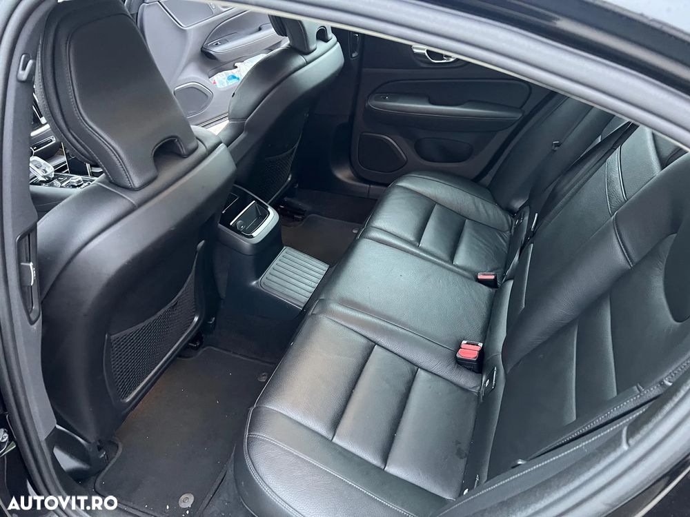 Volvo S60 T8 Recharge AWD Geartronic Inscription - 13