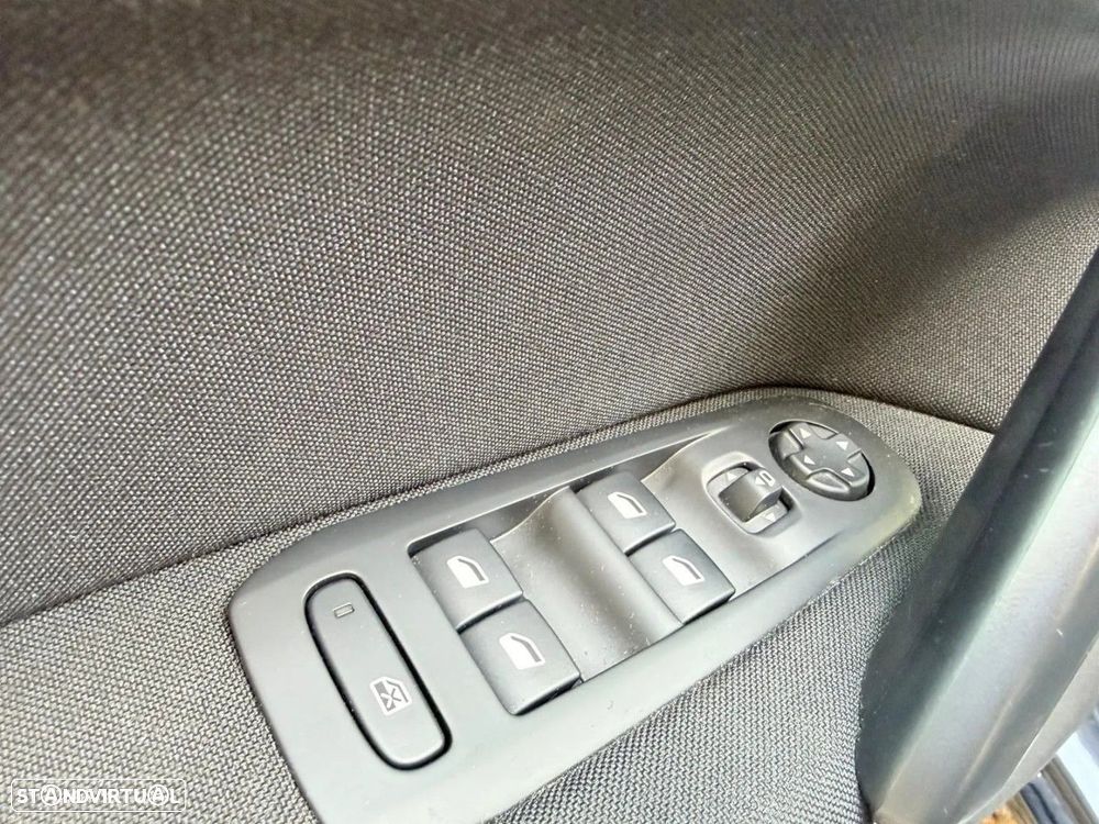 Peugeot 308 1.2 PureTech Active Pack - 13