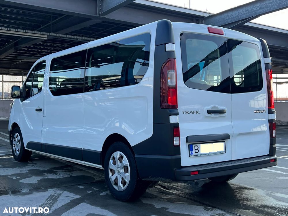 Renault Trafic 2.0 Blue dCi 110 S&S L2 8+1 Life - 4
