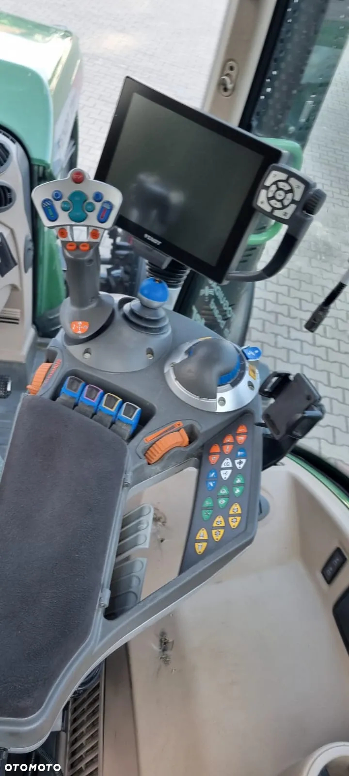 Fendt 720 Vario Profi Plus - 24