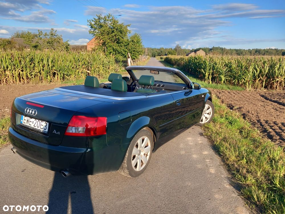 Audi A4 Cabrio 2.4 - 19