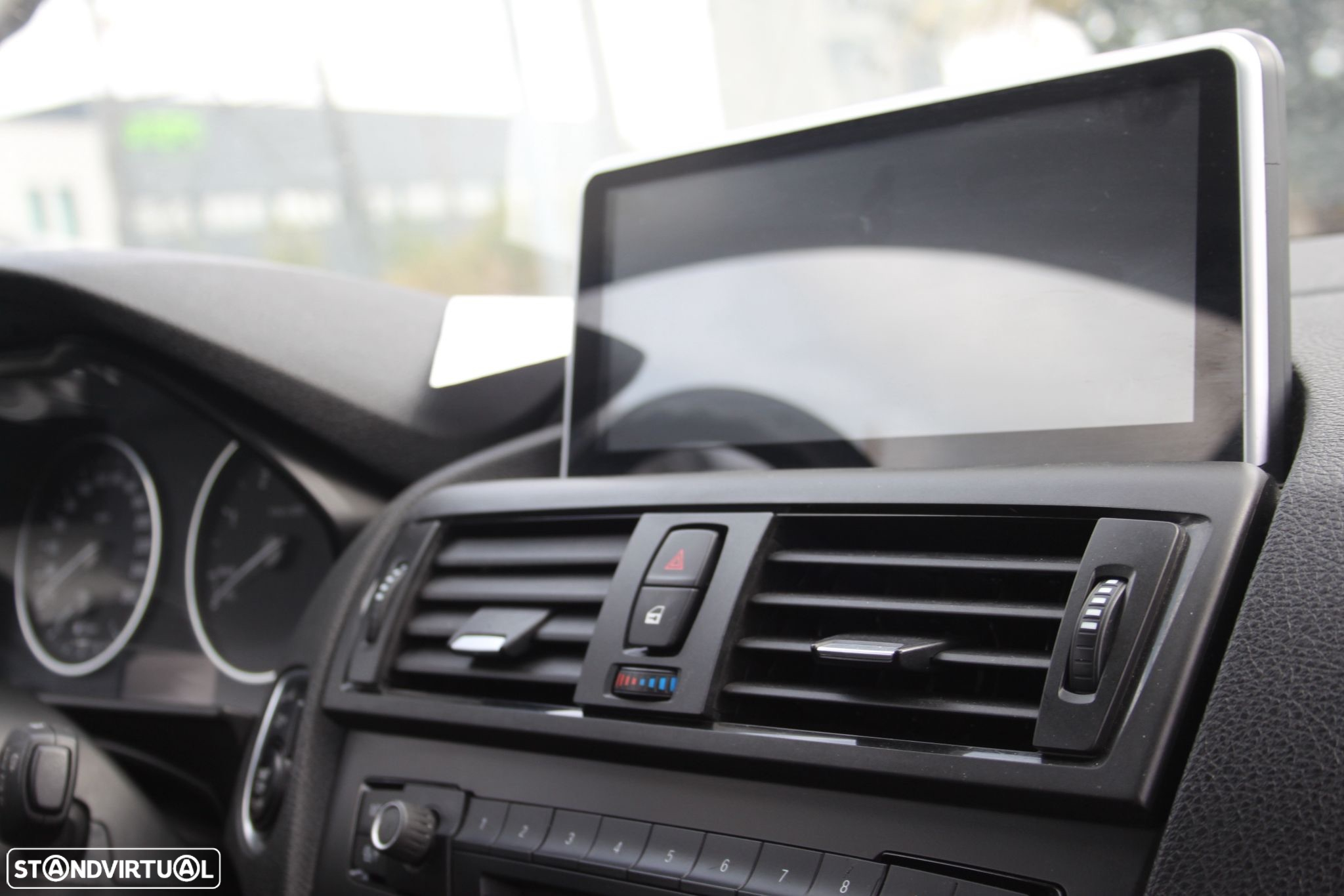 BMW 118 d Aut. Sport Line - 7