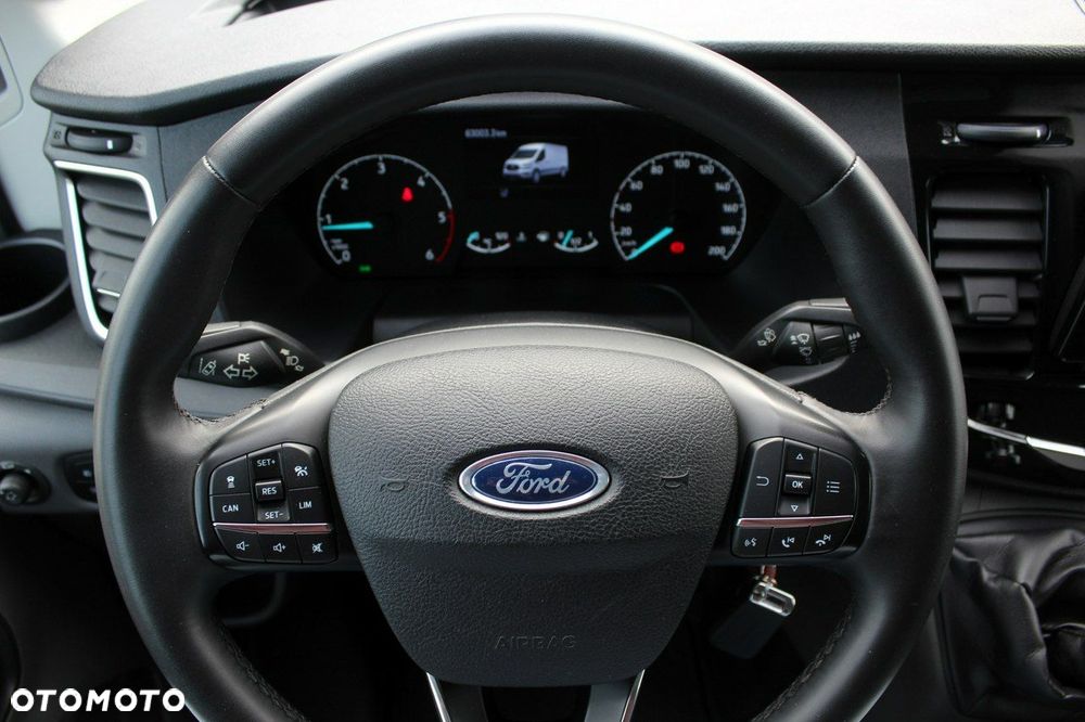 Ford Transit - 18
