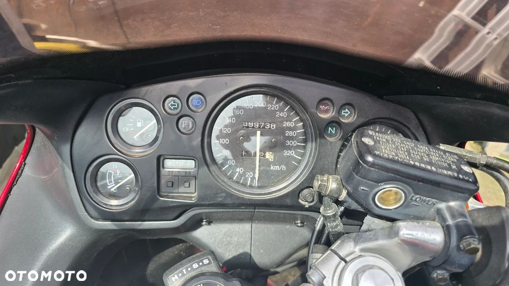 Honda CBR - 16