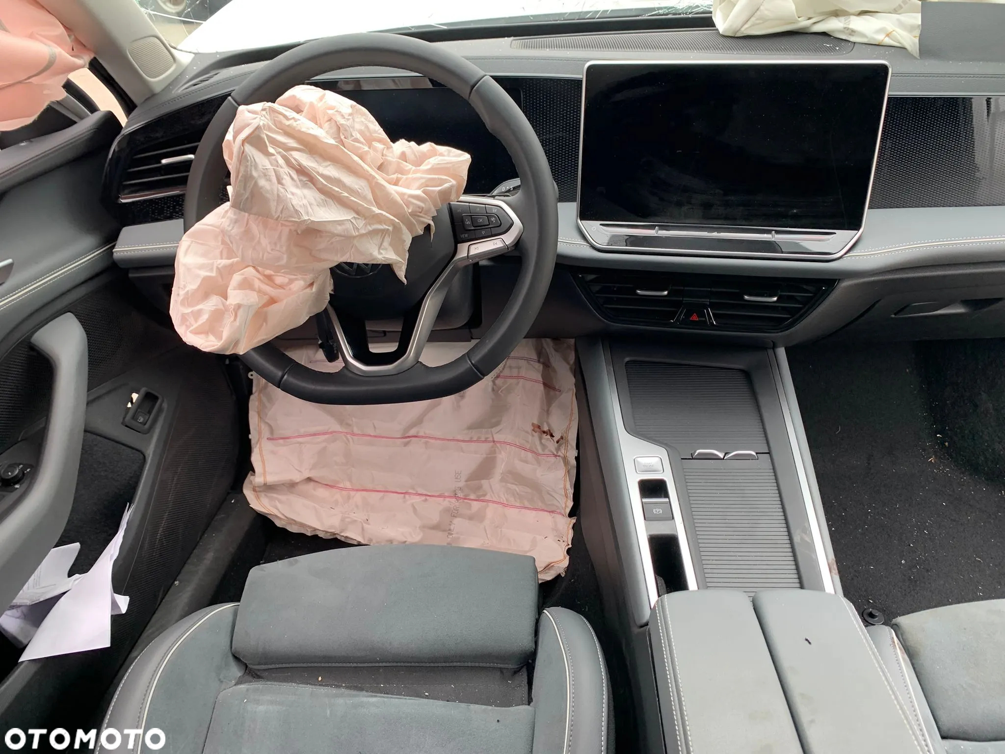 Volkswagen Passat Variant 1.5 e-Hybrid OPF DSG Business - 9
