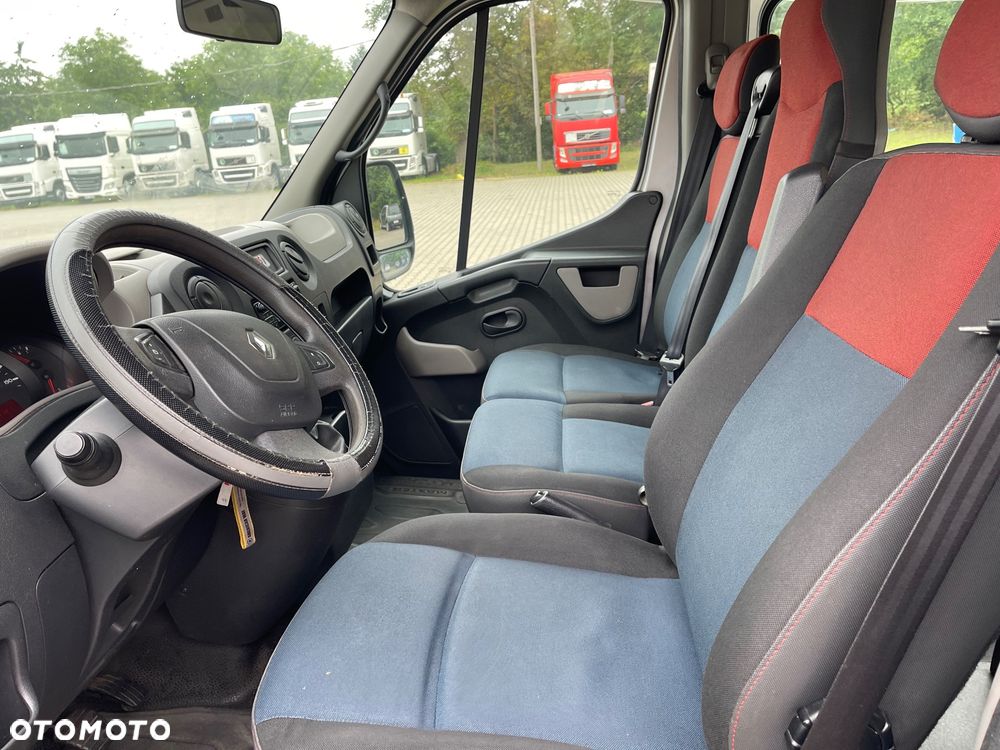 Renault Master/17 osobowy - 12
