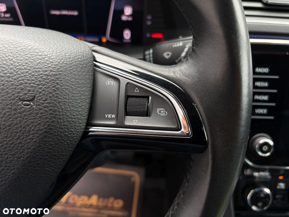 Skoda Superb 2.0 TDI DSG Sportline - 24