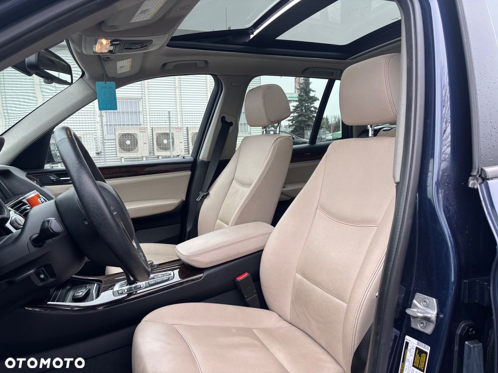 BMW X3 xDrive28i - 3