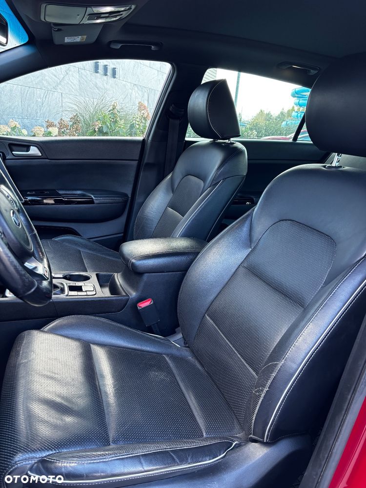 Kia Sportage 2,0 CRDI AWD GT Line - 28