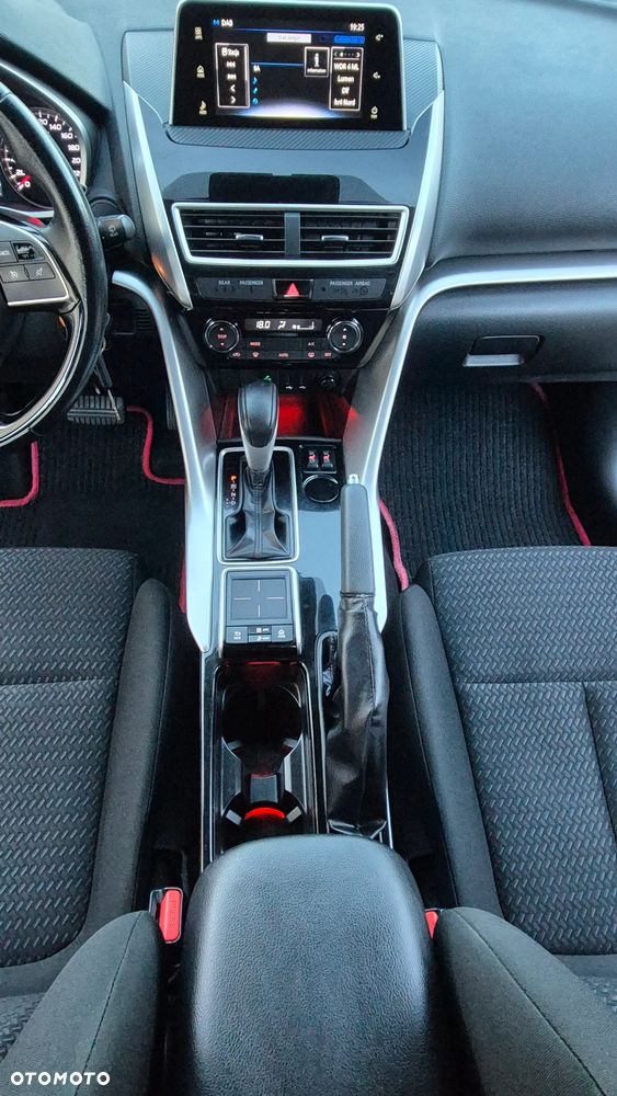 Mitsubishi Eclipse Cross 1.5 T-MIVEC 2WD CVT Diamant+ - 30
