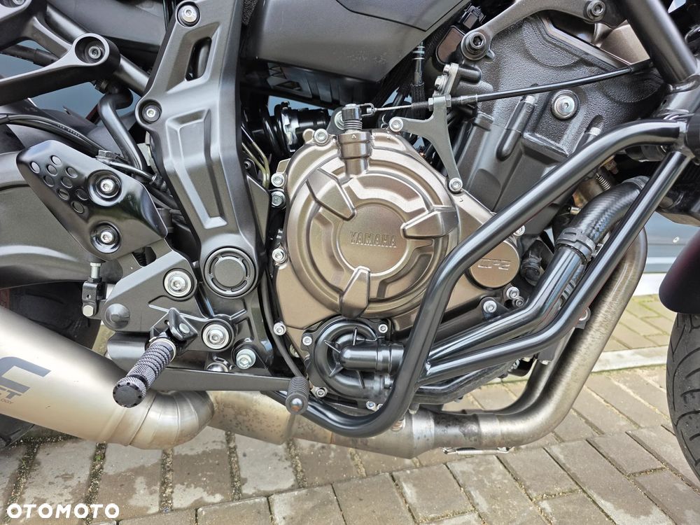 Yamaha MT - 30