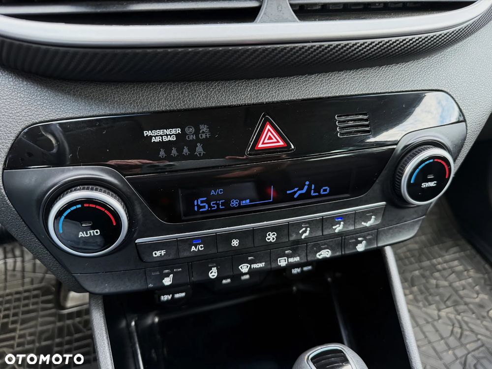 Hyundai Tucson blue 1.6 CRDi 2WD DCT Premium - 18