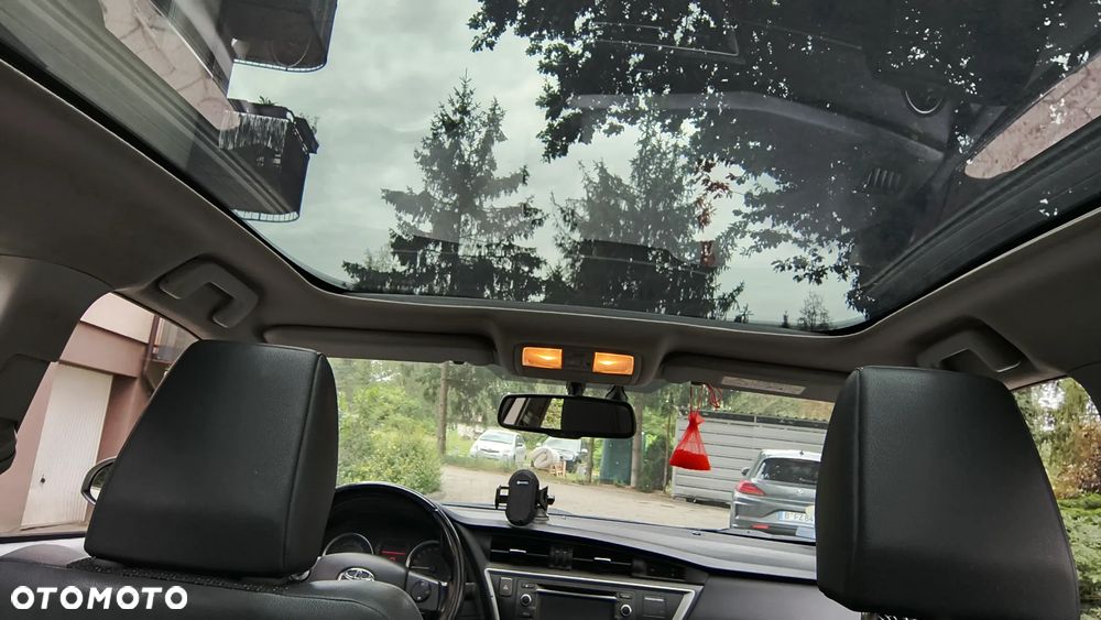Toyota Auris 1.8 HSD Prestige NAVI - 6