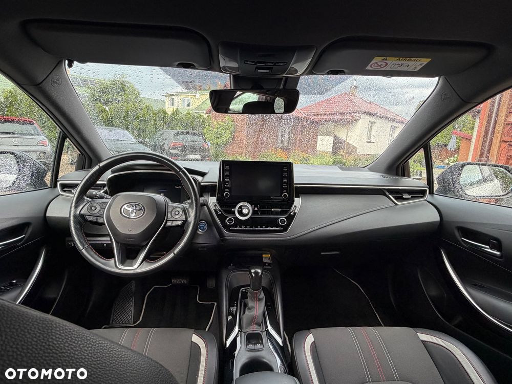 Toyota Corolla 2.0 Hybrid GR Sport - 13