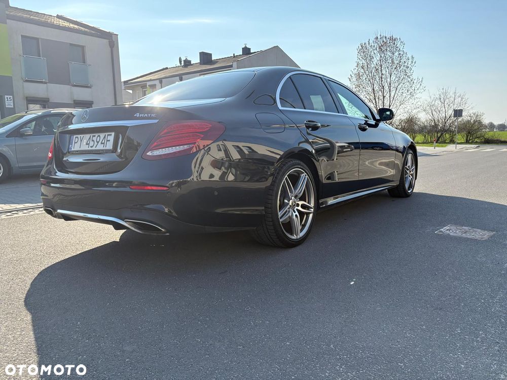 Mercedes-Benz Klasa E 200 4-Matic 9G-TRONIC - 9