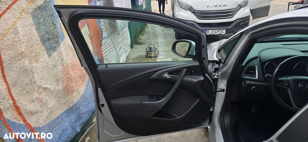 Opel Astra 1.6 CDTI DPF ecoFLEX Start/Stop Exklusiv - 10