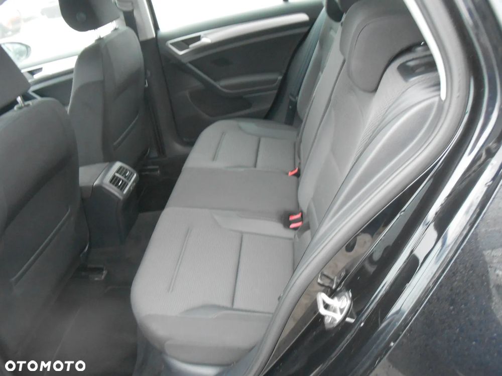 Volkswagen Golf 1.6 TDI BMT Start - 9