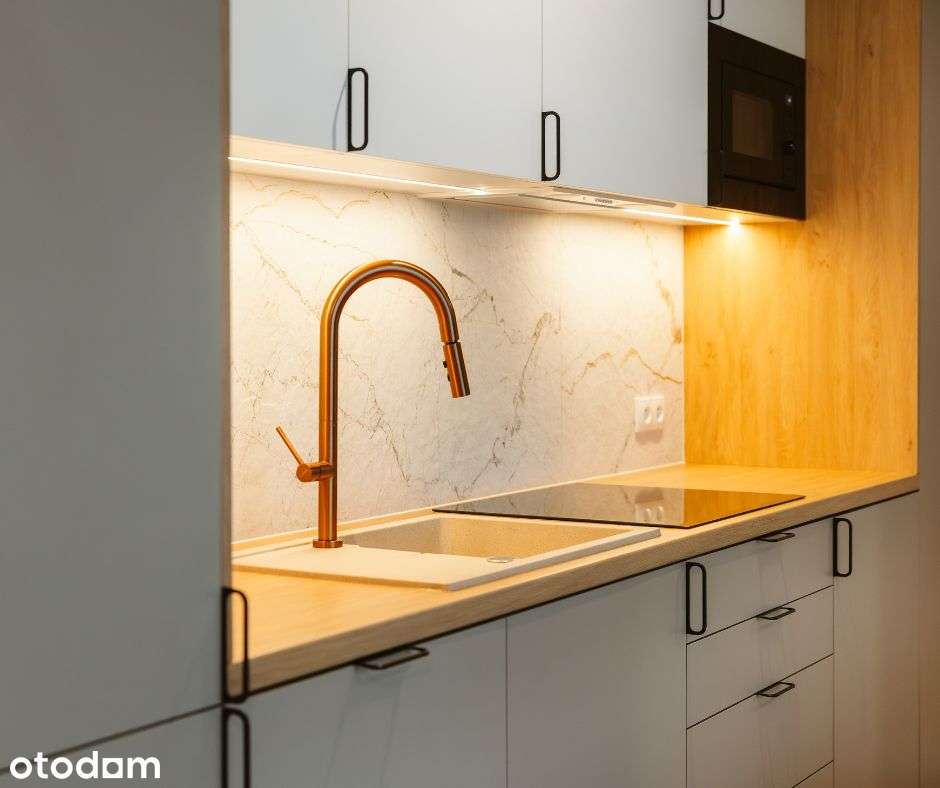Dwupoziomowy Apartament z dwoma balkonami