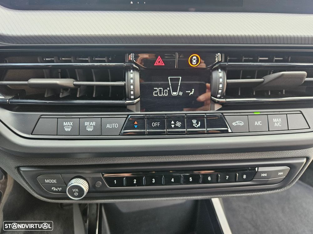 BMW 116 d Pack Desportivo M - 35