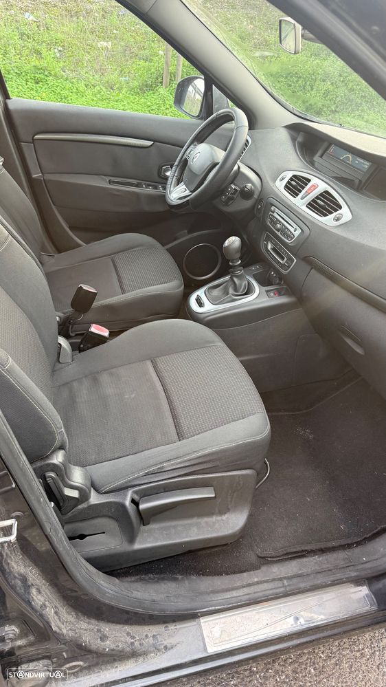 Renault Scénic dCi 110 LIMITED - 7