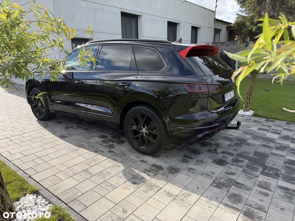 Volkswagen Touareg - 2