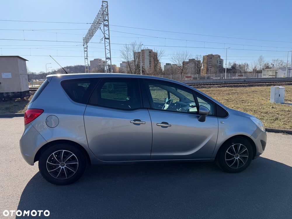 Opel Meriva 1.4 T Cosmo - 10