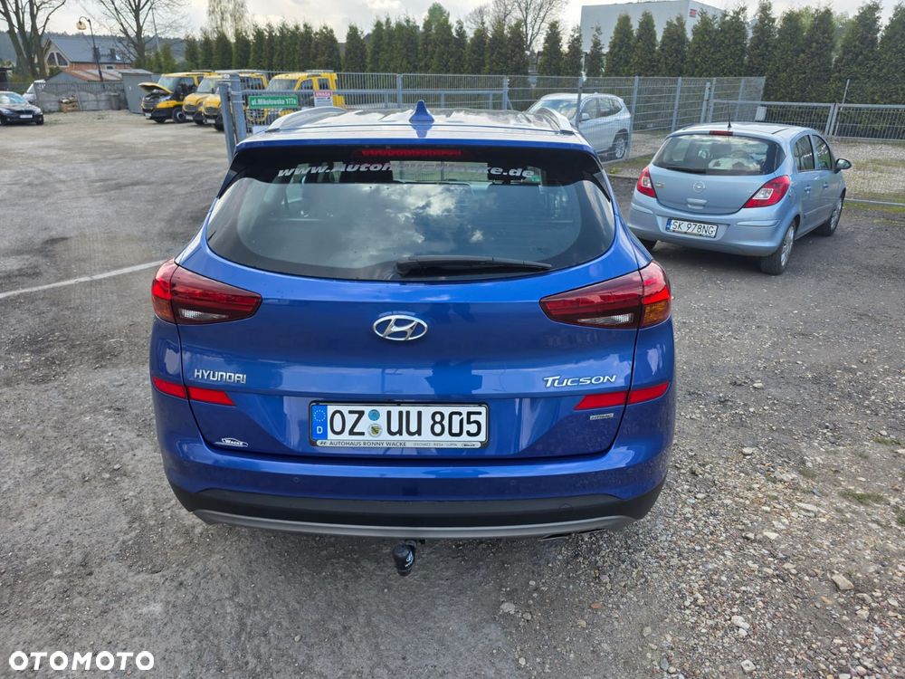 Hyundai Tucson blue 1.6 CRDi 4WD Select - 17