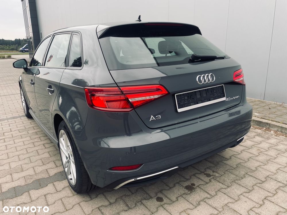 Audi A3 Sportback - 7