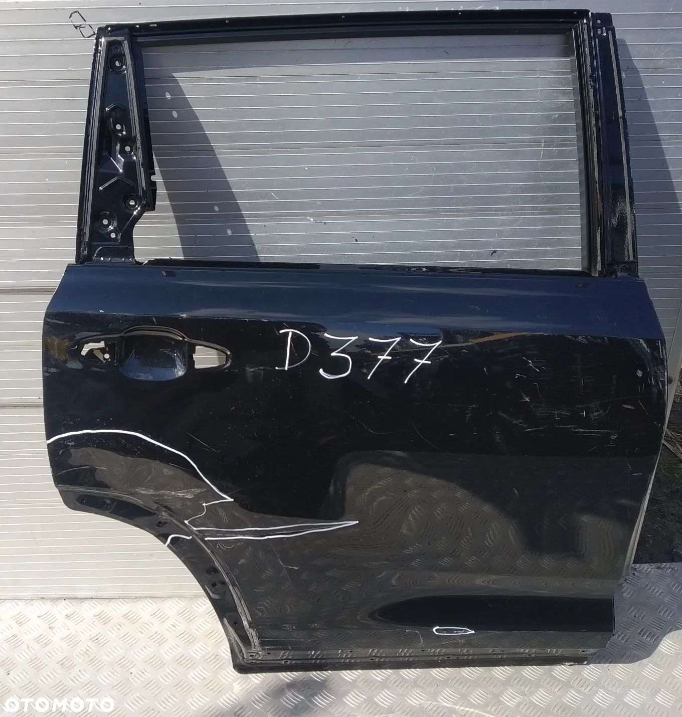 D377/D441/D538/G616 DRZWI TOYOTA HIGHLANDER 2014- PRAWE TYŁ - 1