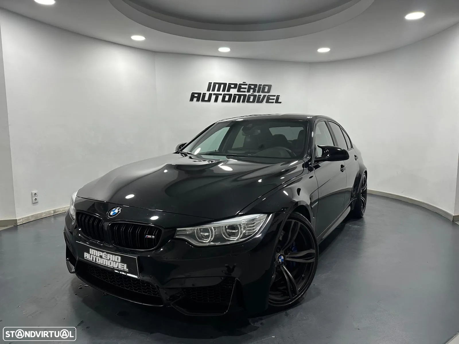 BMW M3 Auto - 2