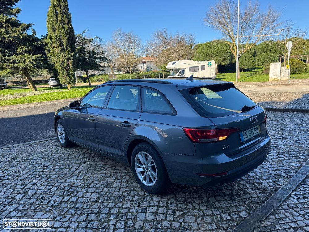 Audi A4 Avant 2.0 TDI - 13