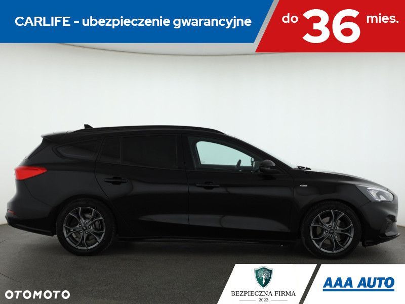 Ford Focus SW - 8