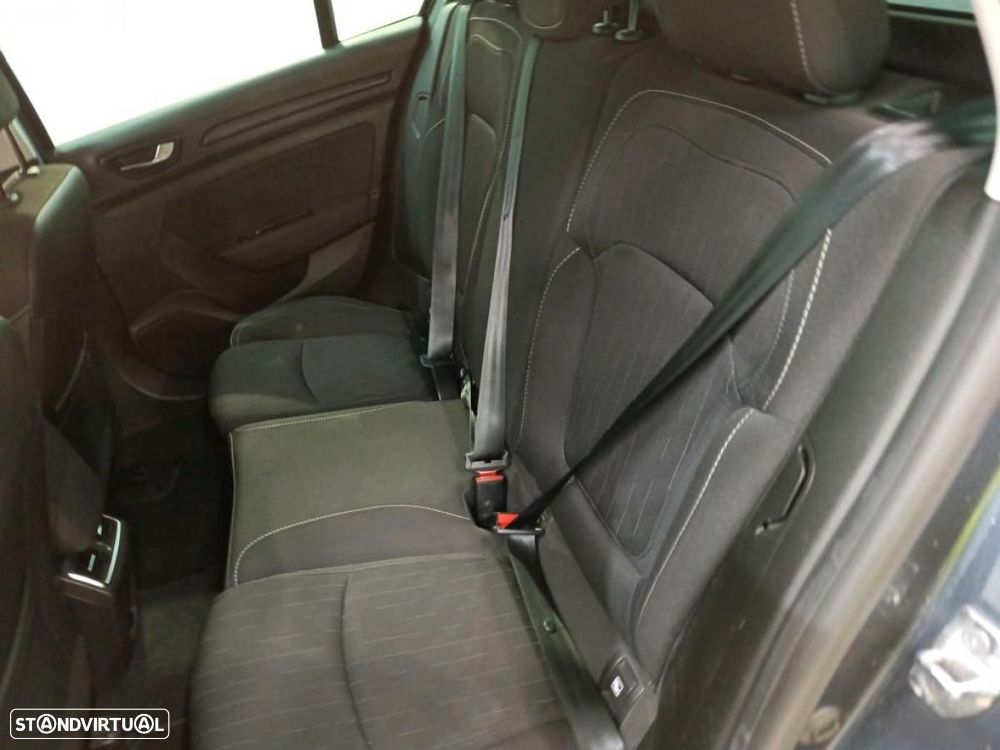 Renault Mégane Sport Tourer 1.5 Blue dCi Limited - 4