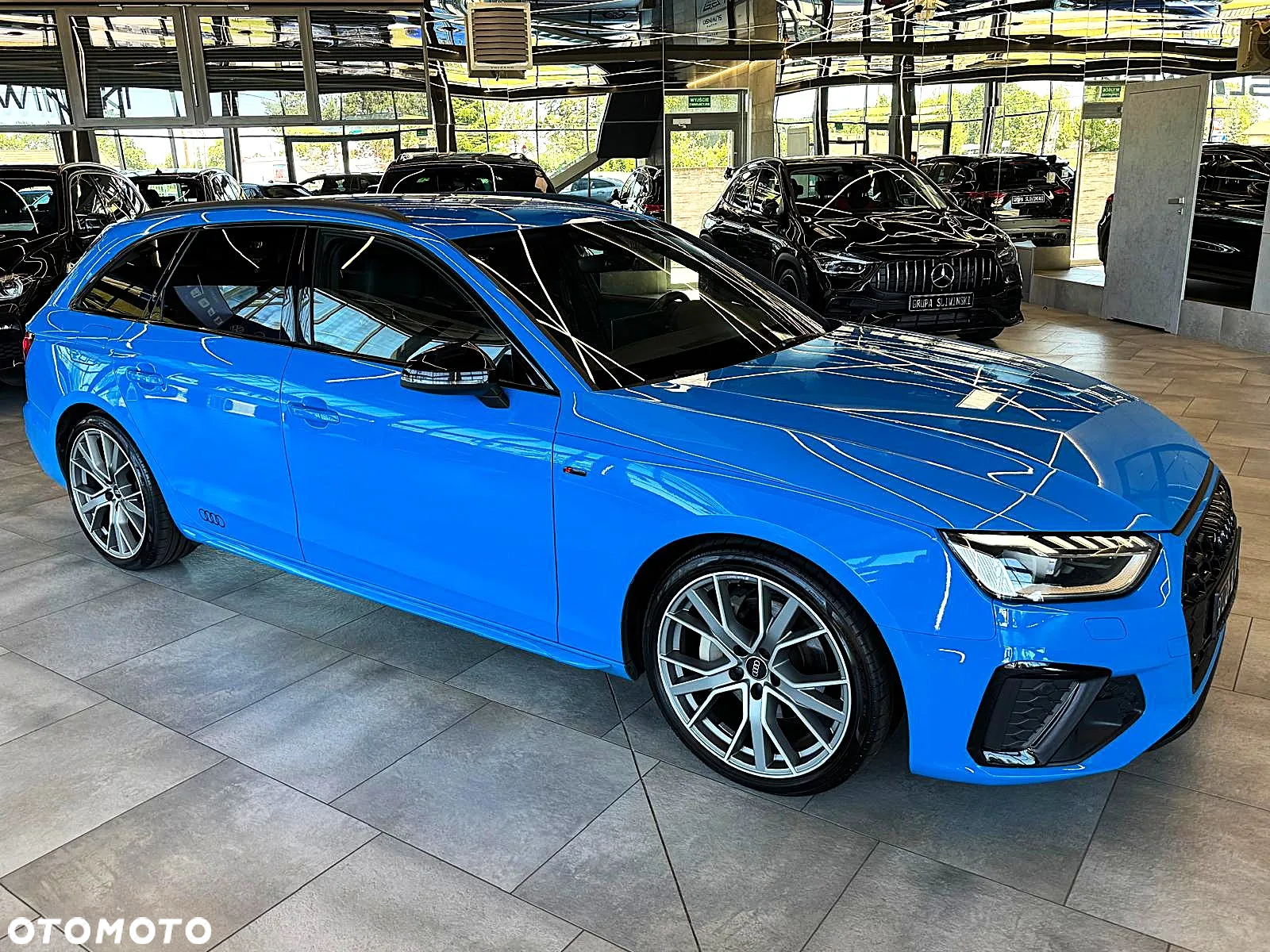 Audi A4 Avant 40 TDI quattro S tronic S line - 12