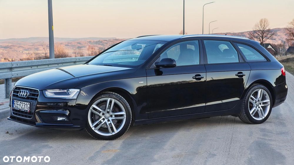 Audi A4 Avant 2.0 TDI DPF clean diesel S line Sportpaket - 12