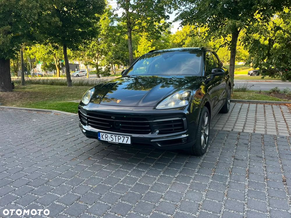 Porsche Cayenne Platinum Edition - 2