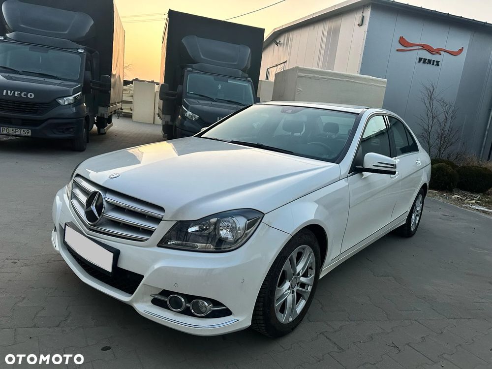 Mercedes-Benz Klasa C 200 CDI BlueEff Elegance - 2