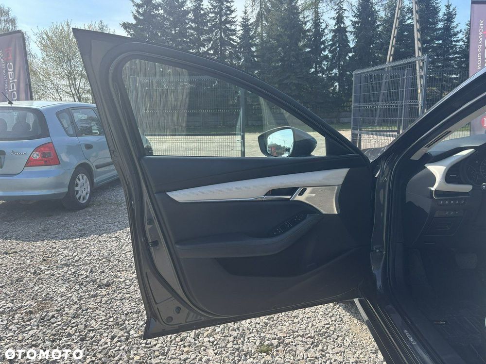 Mazda 3 - 17
