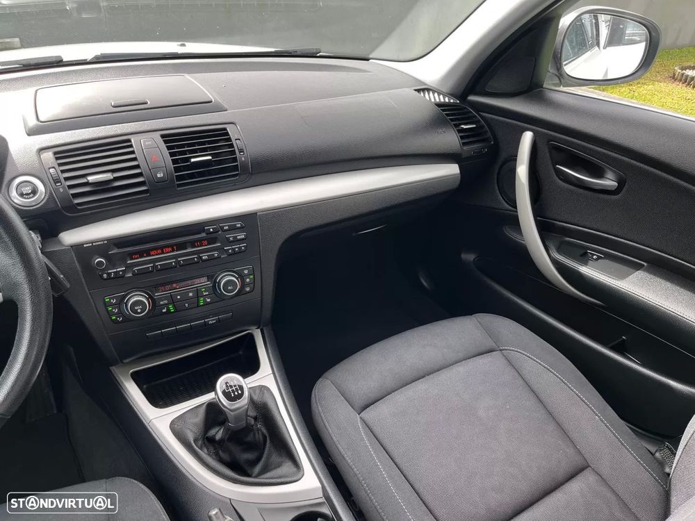 BMW 118 d DPF Edition Sport - 36