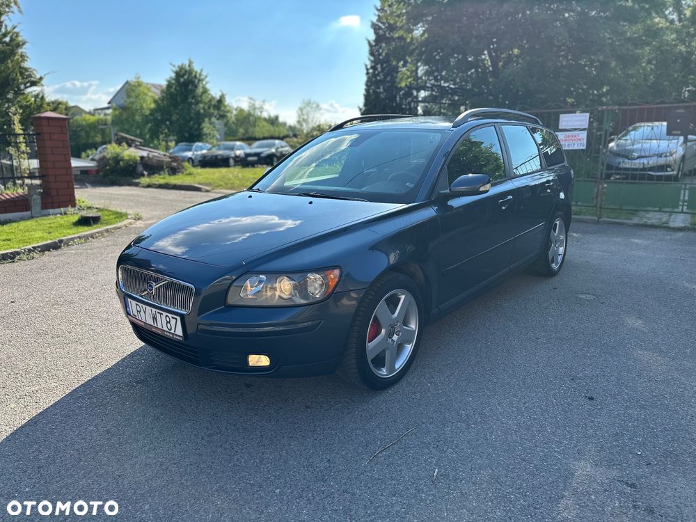 Volvo V50 2.4i Momentum - 1