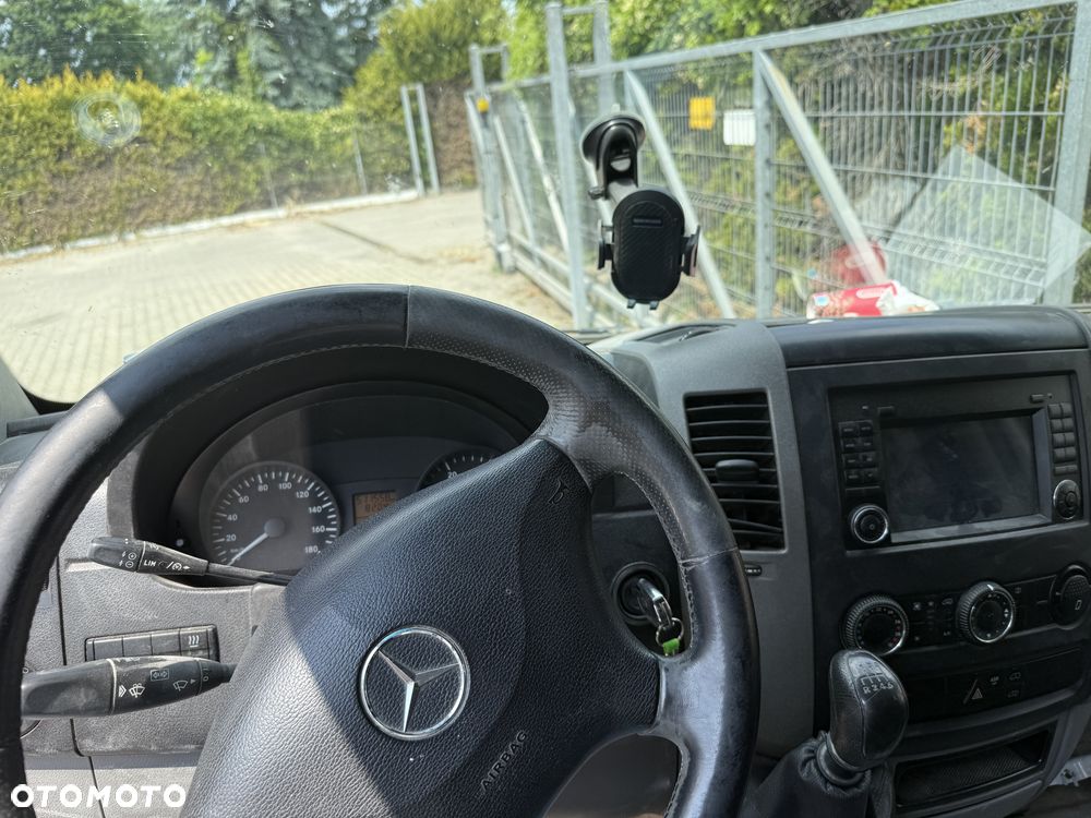 Mercedes-Benz Sprinter - 6