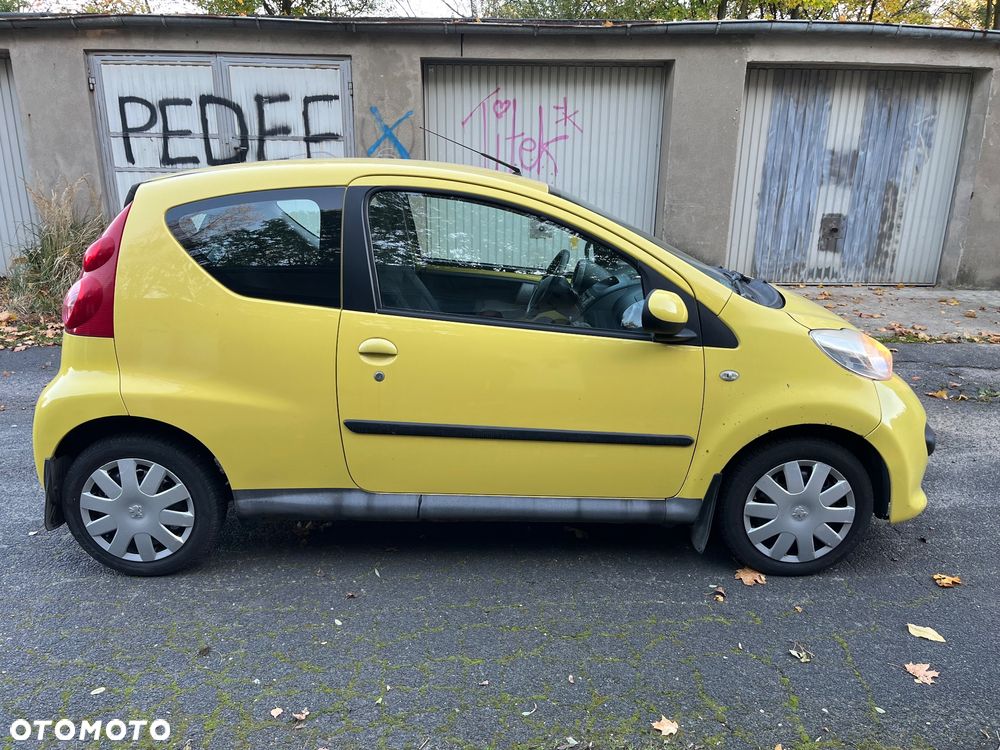 Peugeot 107 - 1