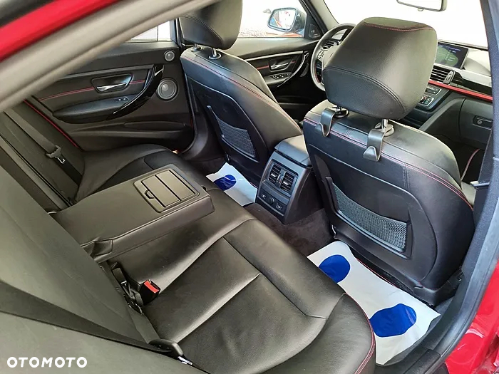 BMW Seria 3 - 37