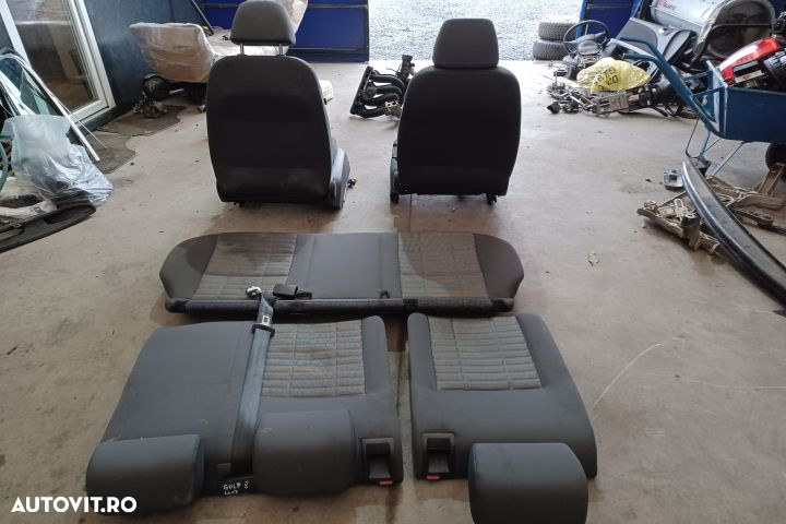 SCAUNE FATA STANGA DREAPTA + BANCHETA Volkswagen VW Golf 5  [din 2003 pana  2009] seria Hatchback 5 - 2