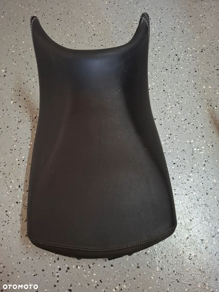 Triumph Explorer Tiger 1200 siedzenie kanapa fotel grzane - 3