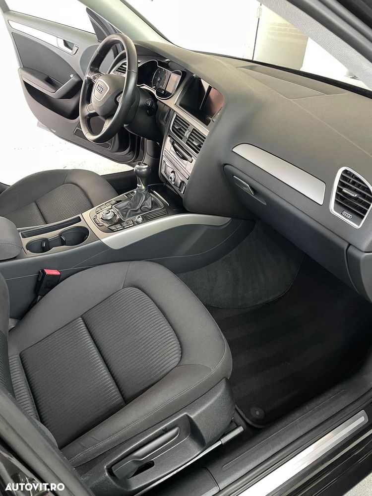 Audi A4 2.0 TDI DPF Attraction - 23