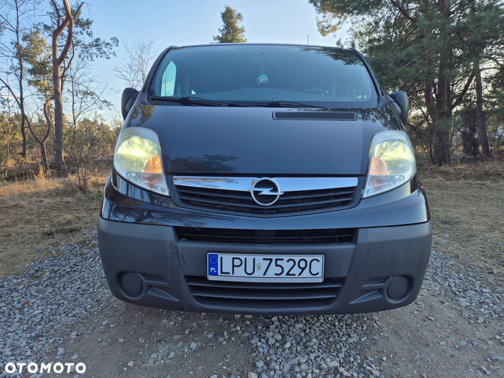 Opel Vivaro - 17