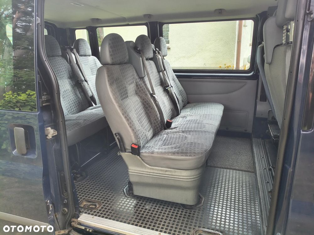 Ford Transit - 9