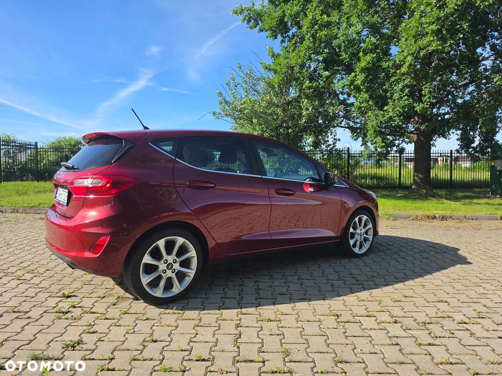 Ford Fiesta 1.0 EcoBoost S&S TITANIUM - 10